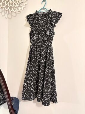 SHEIN Black Dress with White Heart Print and Ruffle Trim